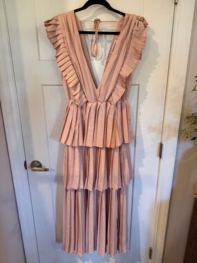 Impressions Pleated V-Neck Tiered Midi Dress in Blush